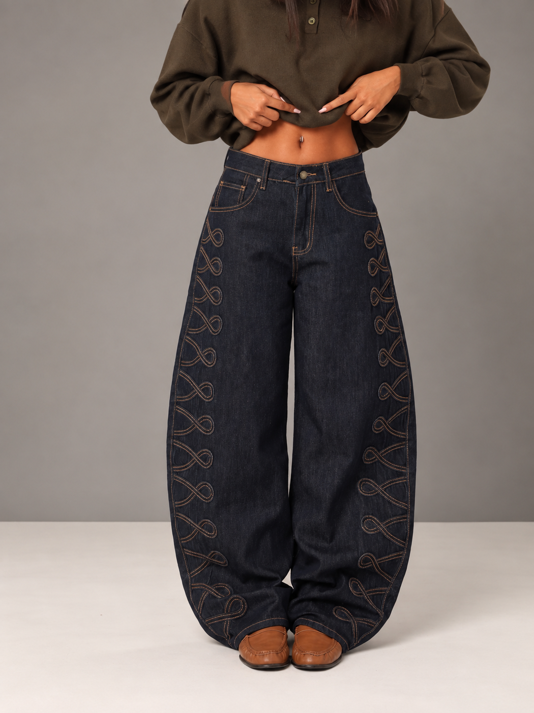 The Loop Detail Jeans