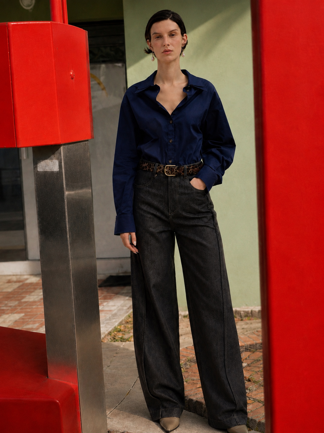 Leopard Belt Wide-Leg Blue Jeans