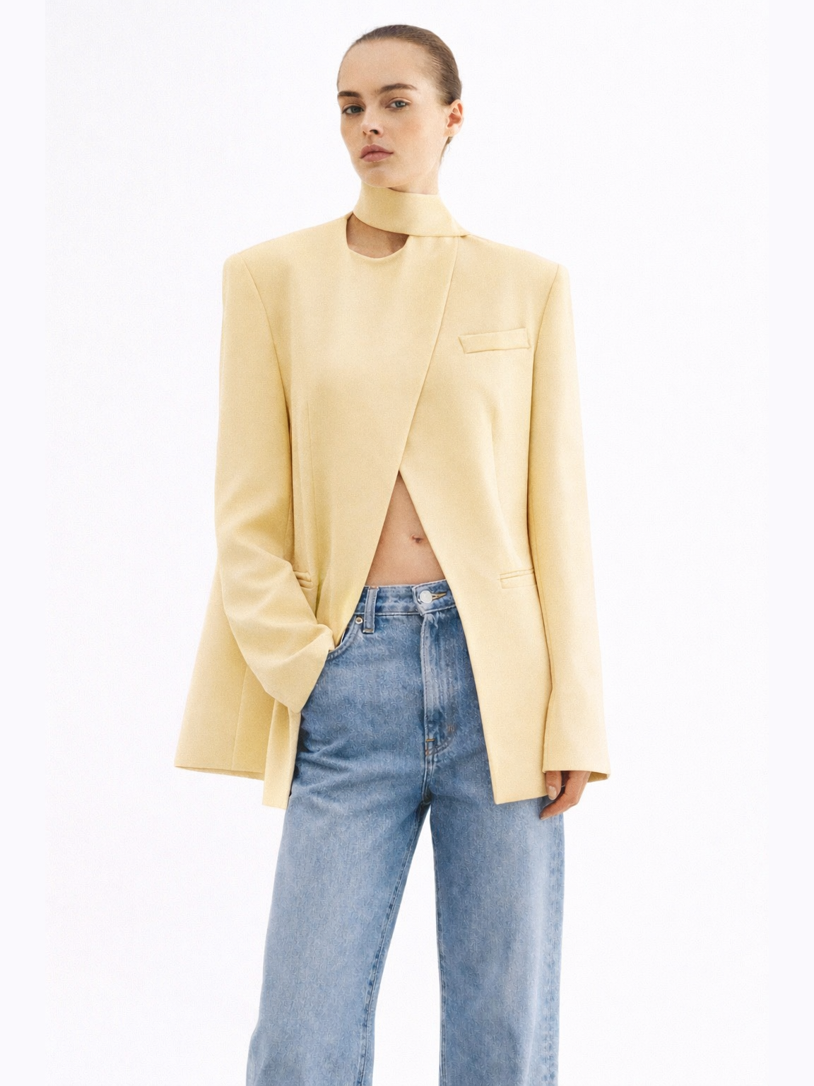 Minimalist Cut-Out Butter Yellow Blazer